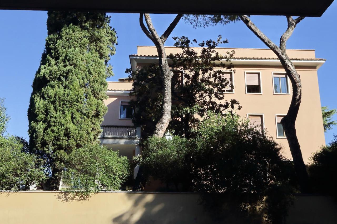 Druso Dream Apartment Colosseo โรม ภายนอก รูปภาพ