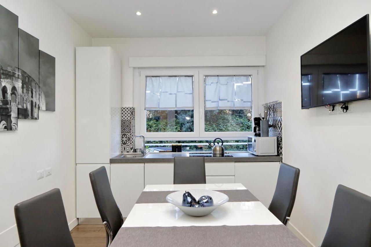 Druso Dream Apartment Colosseo โรม ภายนอก รูปภาพ